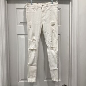 Hollister High Rise Super Skinny RippedJeans